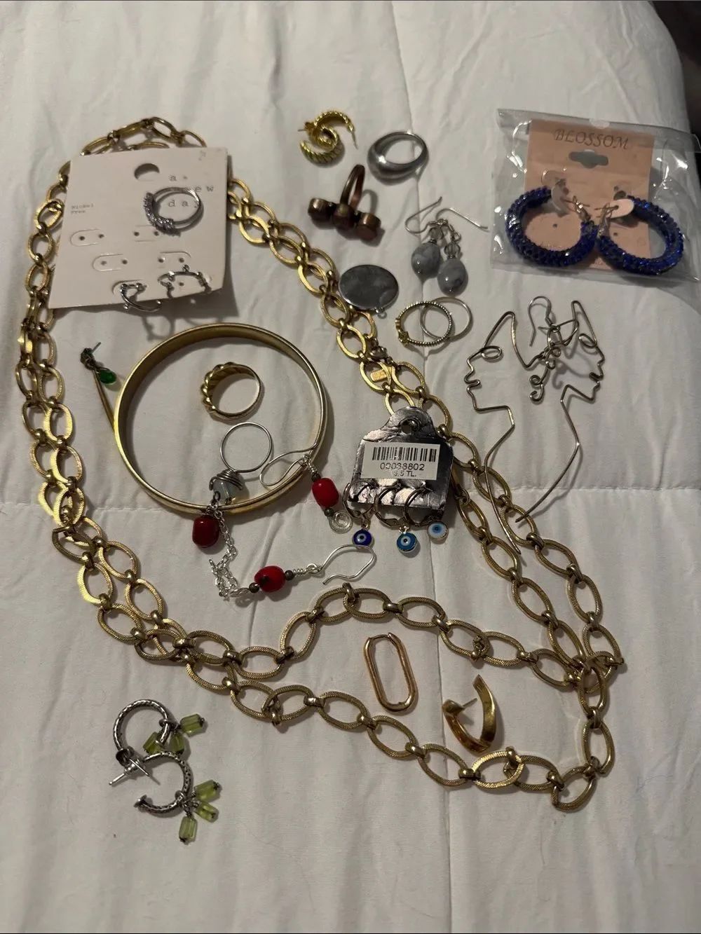 Gold Link Necklace and Mixed Jewelry Set - Unbranded